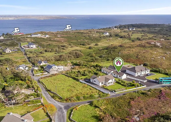 Tigh An Bheachaire * Carraroe